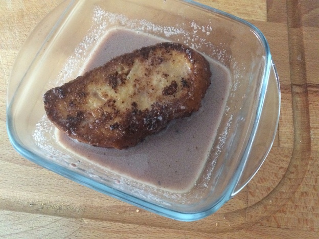 Torrijas al Oporto con leche condensada