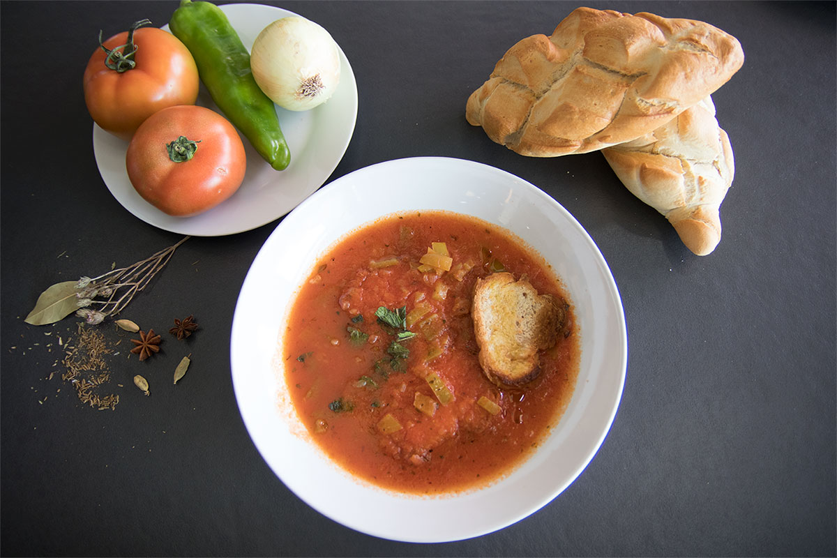 receta sopa de tomate